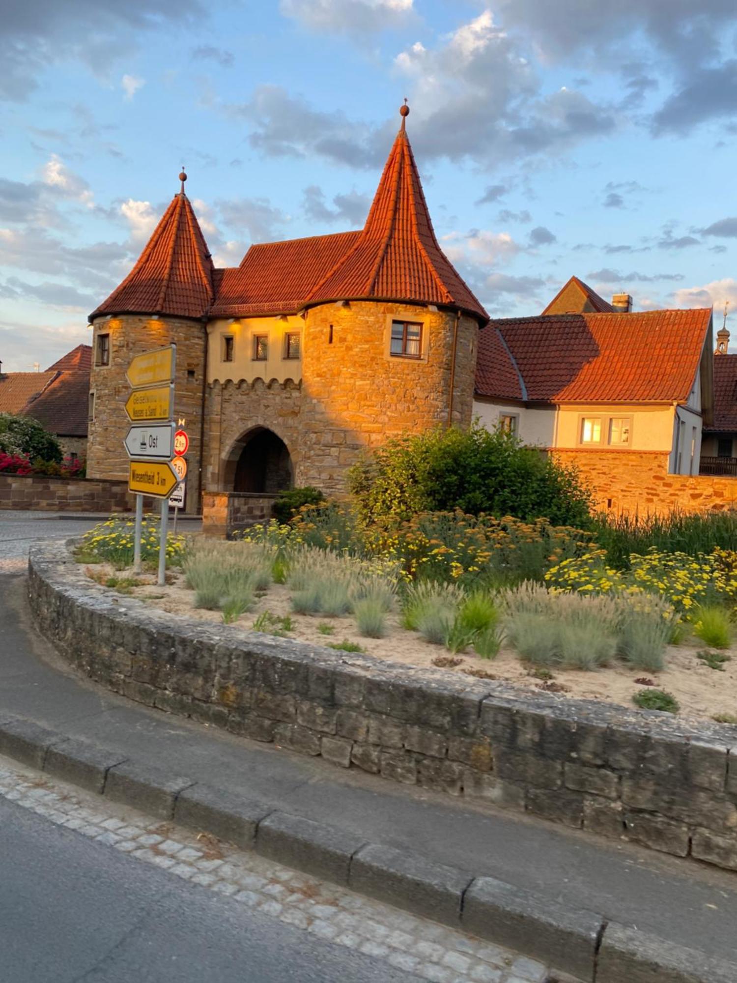 Gasthof Zum Storch Prichsenstadt Εξωτερικό φωτογραφία